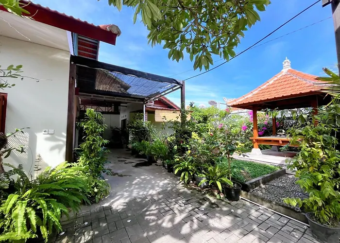 Agung's Annex ホームステイ