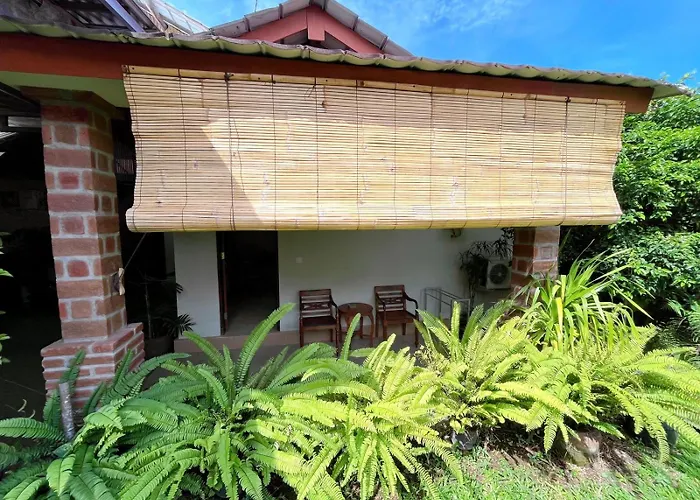 Agung's Annex サヌール